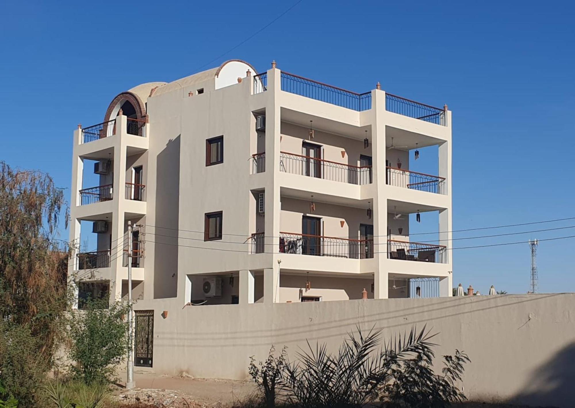 Casa Loko Guest House Luxor Exterior photo